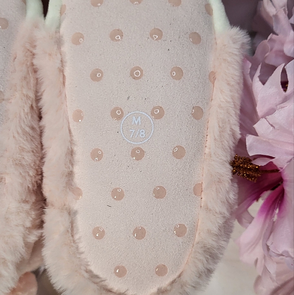 Cat & Jack Girls NWT Light Pink Llama Faux Fur Slipper Booties Sz Medium (7/8) - Picture 11 of 11